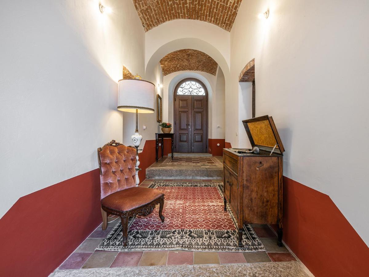 Palazzo Cherchi Dorgali Exterior photo
